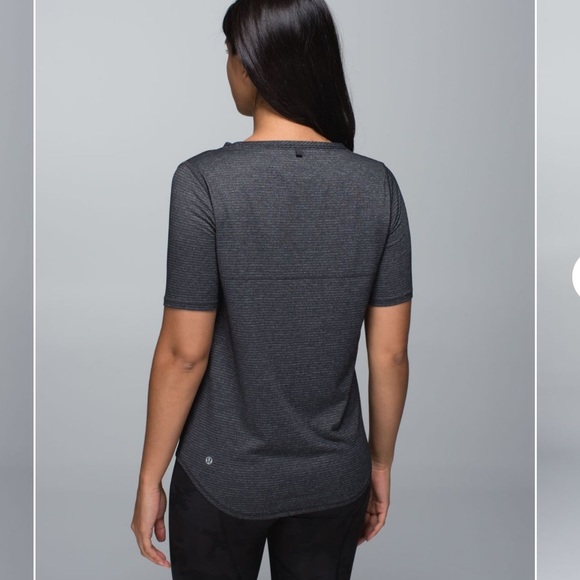 Lululemon Run Away Tee - Picture 2 of 8